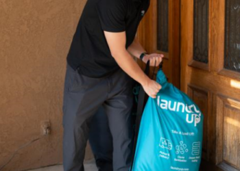 Why LaundryUp is the Ideal Laundry Service for Busy Households