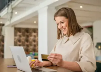  Everything $1 Store: Why Budget Shopping Still Wins Big